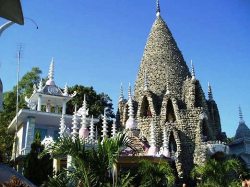 Bao Tich tower of Vietnam shellfish pagoda