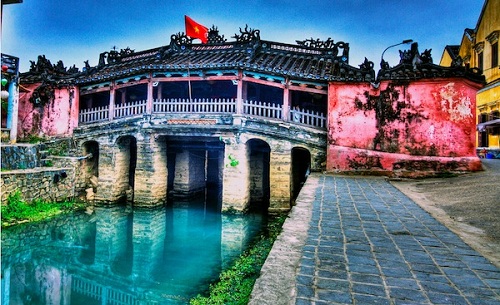 Bridge Pagoda in Hoi An