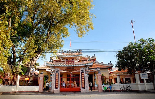 Nguyen Trung Truc temple