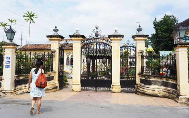 Binh Thuy ancient house 