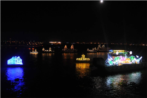 Lightboat festival Ho Chi Minh City the first time in 2014