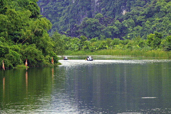 Trang An has limestone mountains with geological age about 250 million years