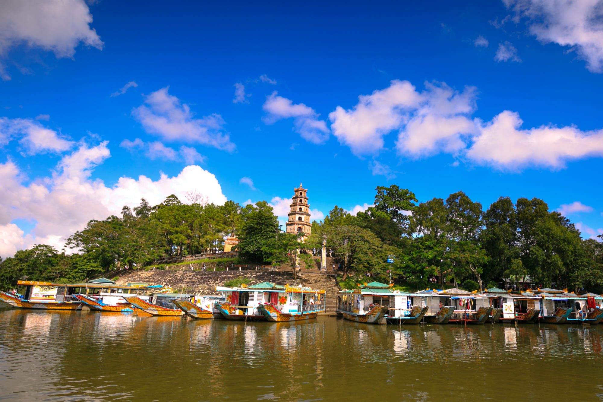 HA NOI - HUONG PAGODA