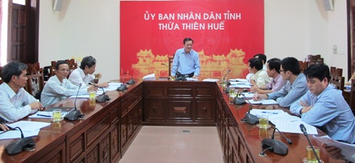 A meeting guiding to apply new decree