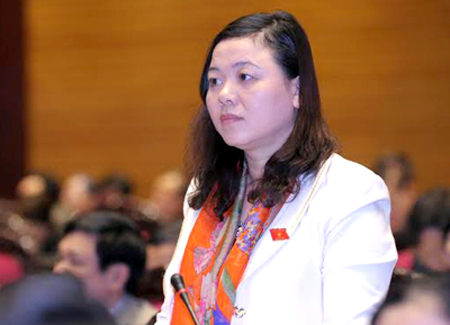 Luu Thi Huyen delegtae in the Congress conference