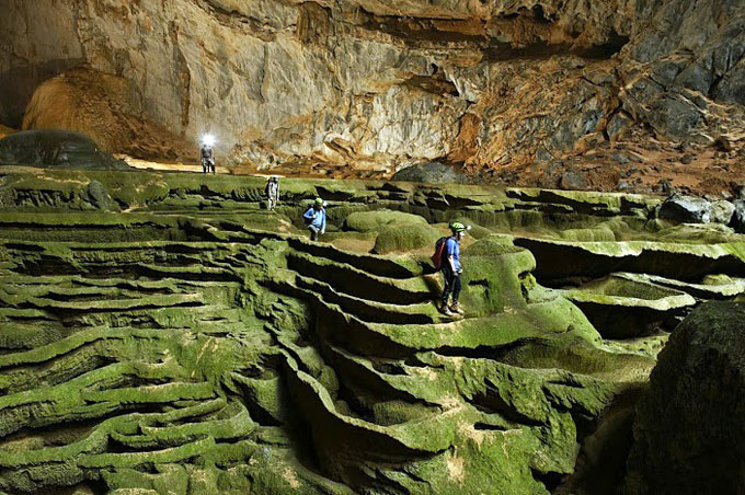 Discovering Son Doong cave