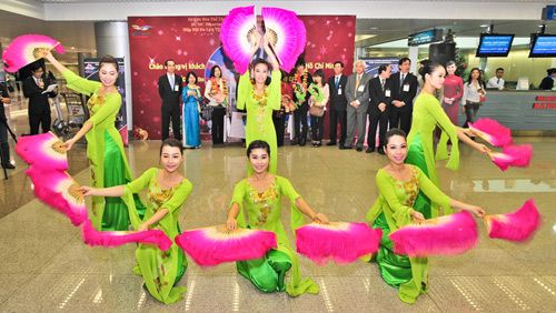 Ho Chi Minh city welcome 4 millionth passenger