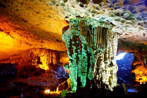 Sung Sot cave