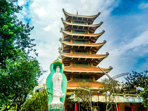 Vietnam Quoc Tu pagoda